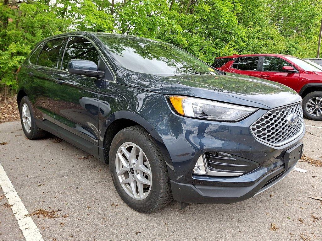 used 2024 Ford Edge car, priced at $23,000