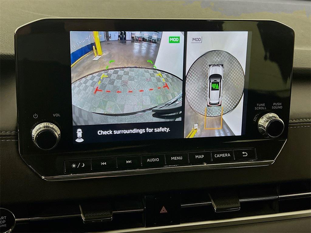 used 2024 Mitsubishi Outlander car, priced at $22,695