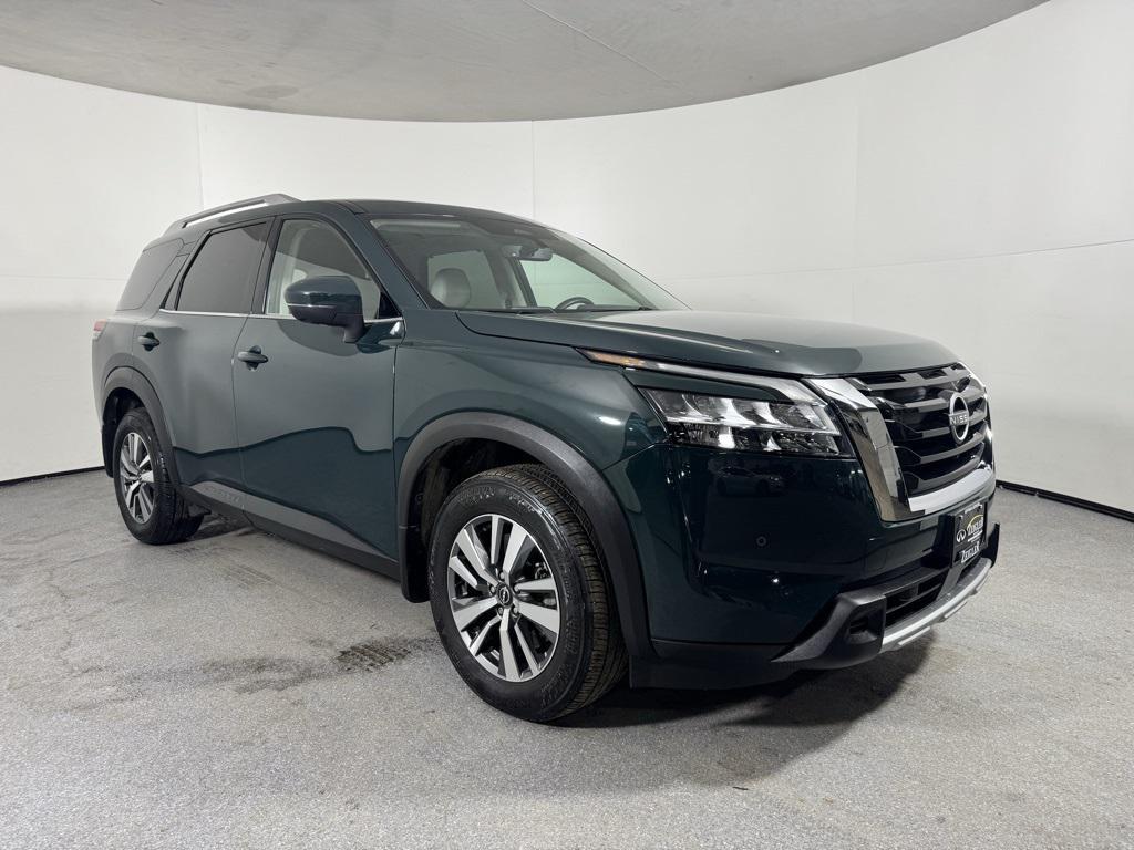 used 2024 Nissan Pathfinder car, priced at $29,991