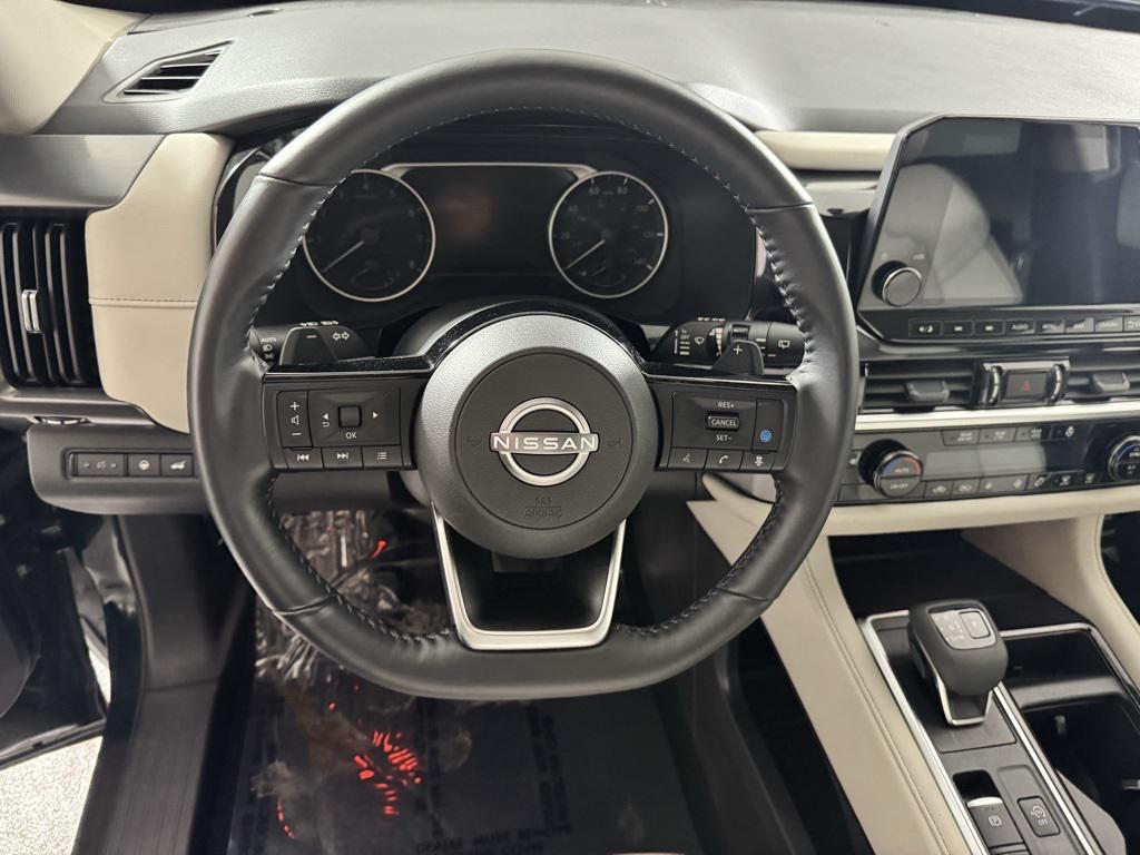 used 2024 Nissan Pathfinder car, priced at $29,991