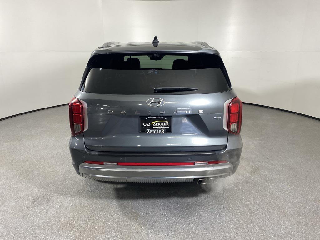used 2024 Hyundai Palisade car, priced at $40,025