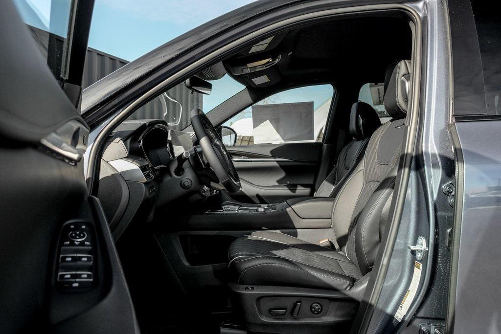 new 2026 INFINITI QX60 car, priced at $61,560