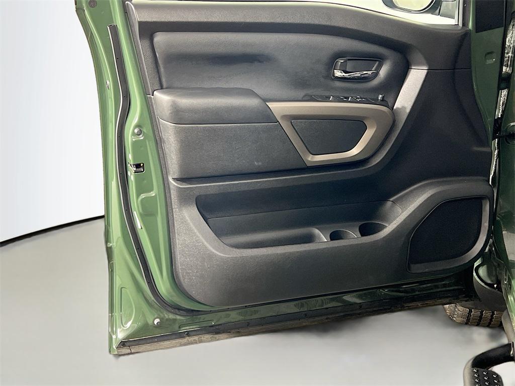 used 2024 Nissan Titan car, priced at $38,991