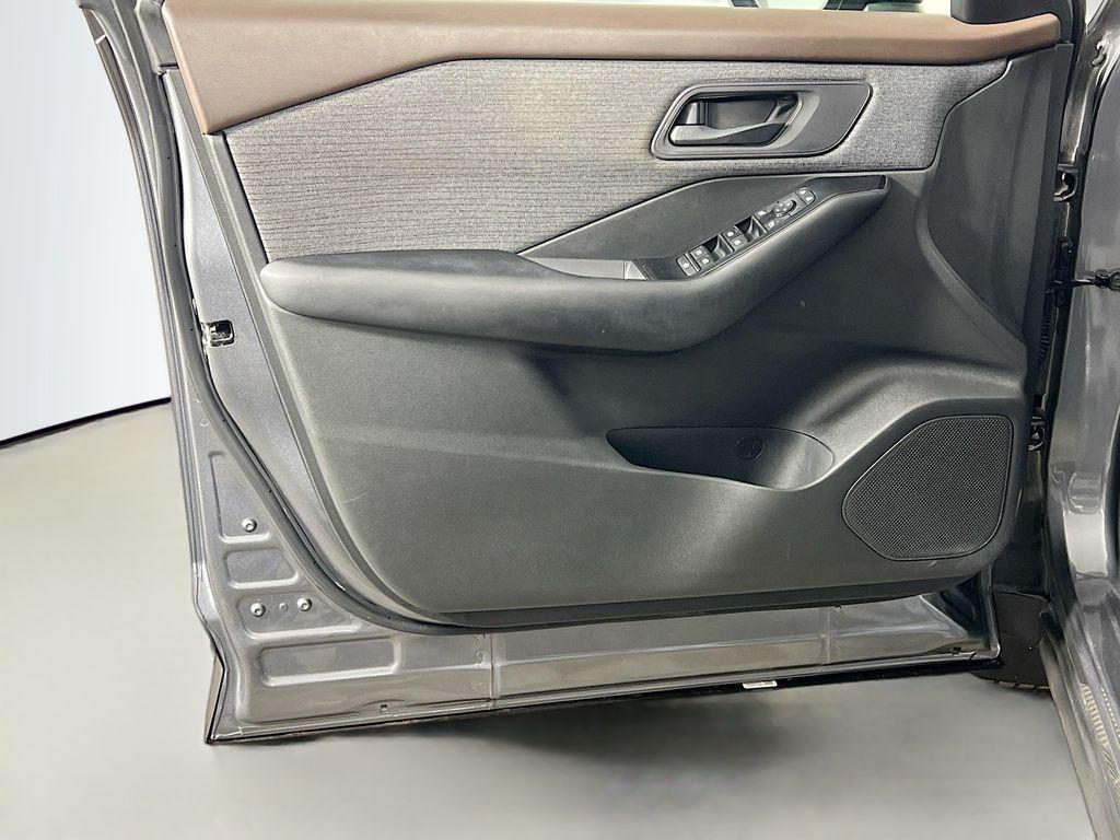 used 2023 Nissan Rogue car, priced at $24,252