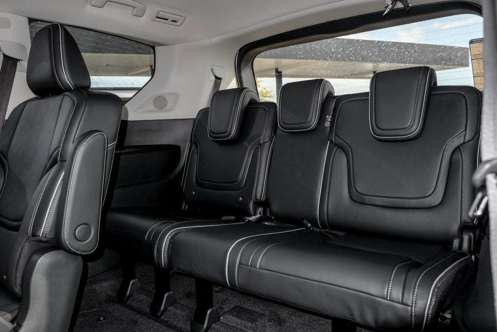 new 2026 INFINITI QX80 car, priced at $87,143