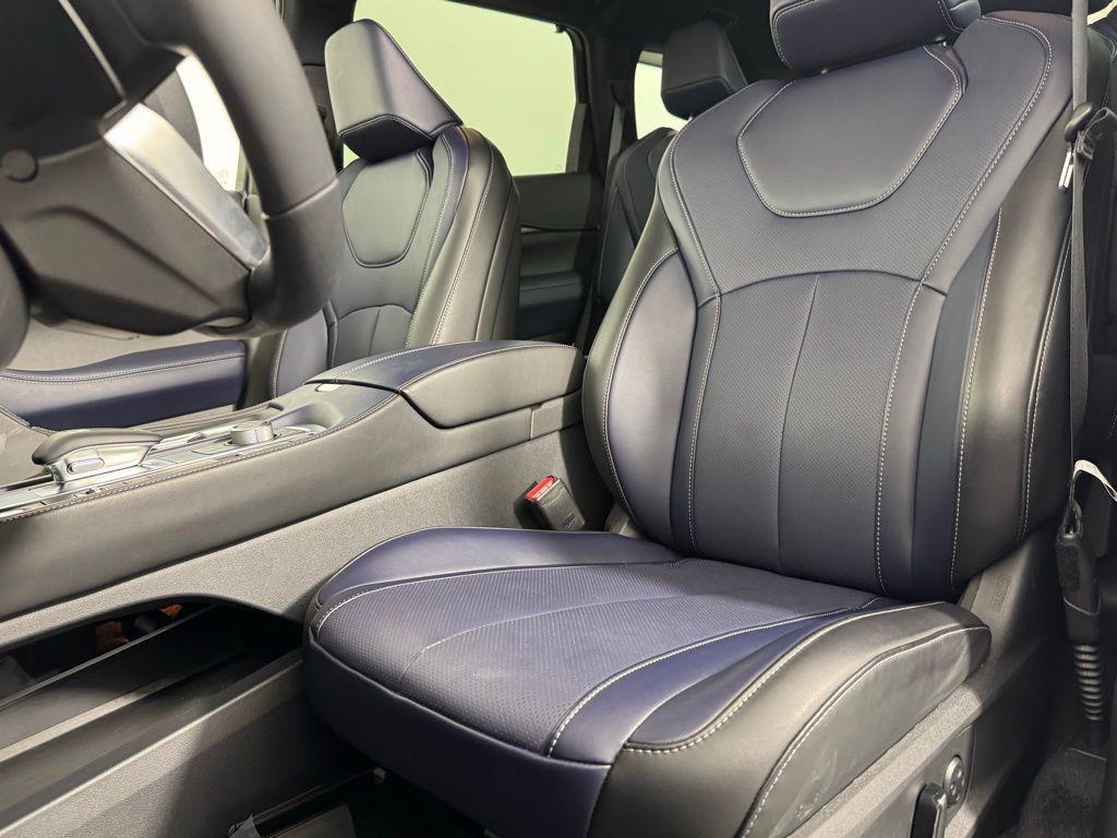 used 2026 INFINITI QX60 car, priced at $49,559