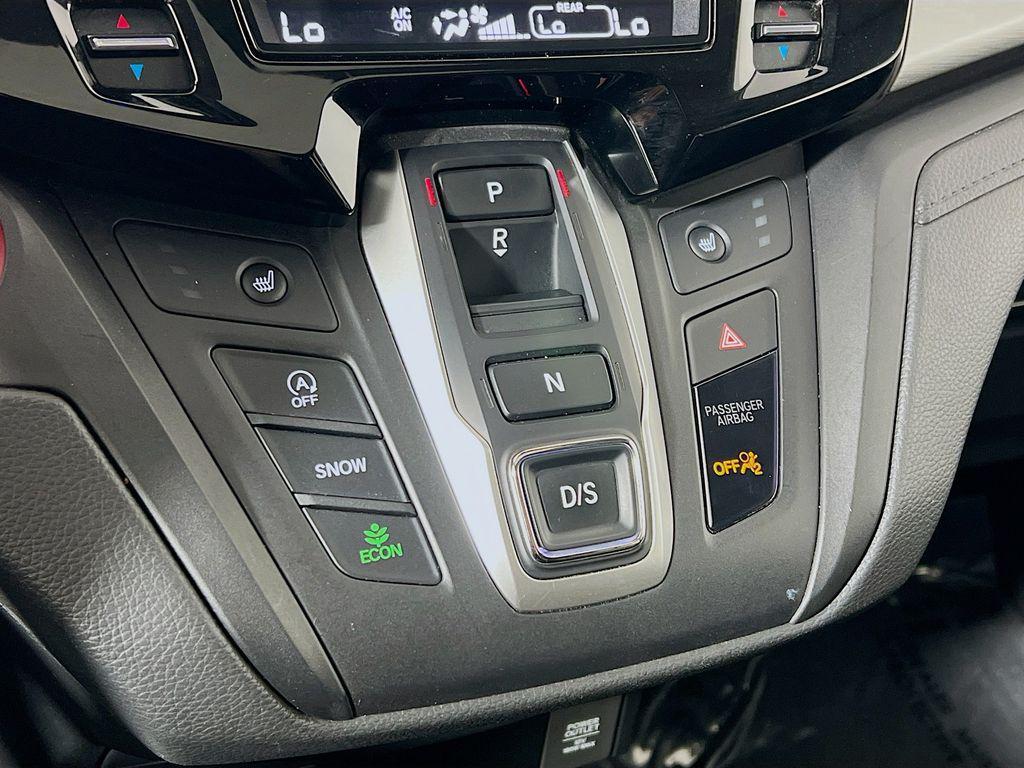 used 2025 Honda Odyssey car, priced at $37,205