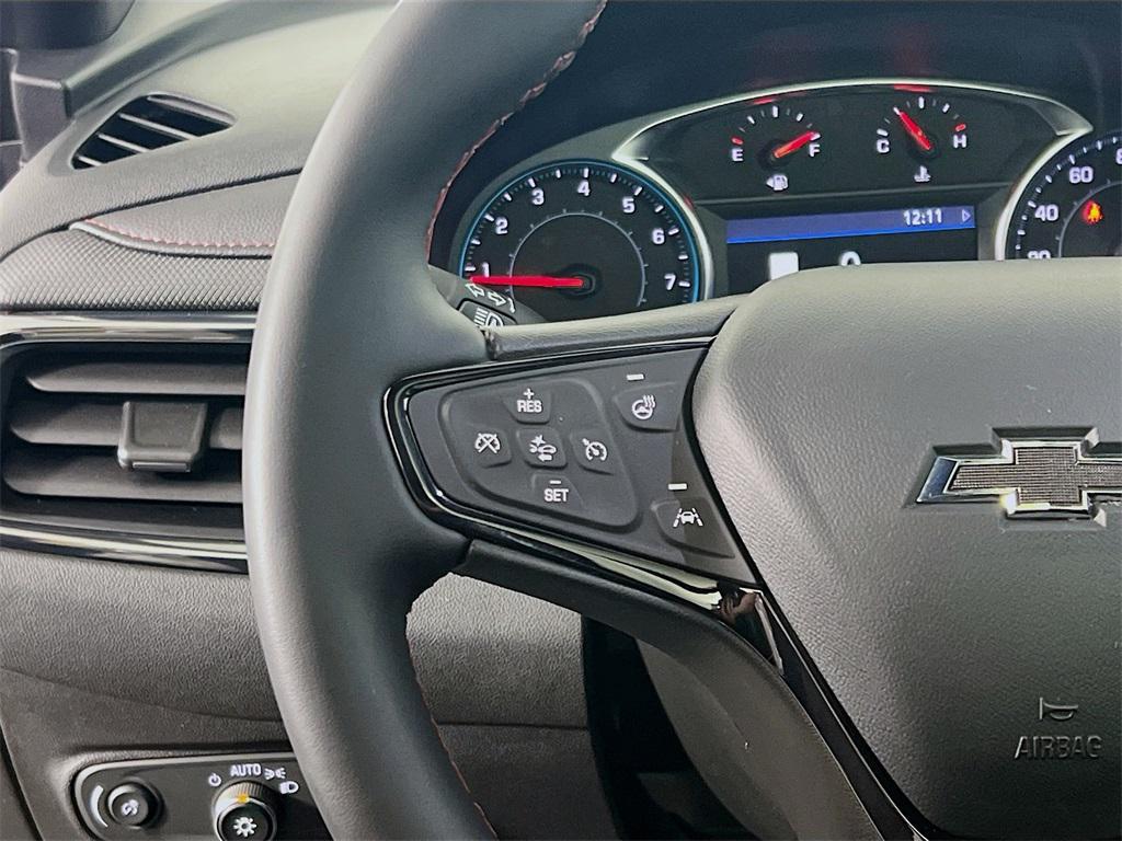 used 2023 Chevrolet Equinox car, priced at $26,393