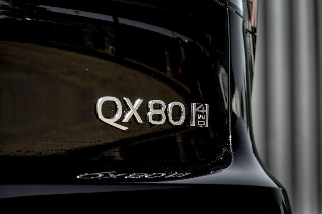 new 2026 INFINITI QX80 car, priced at $90,680