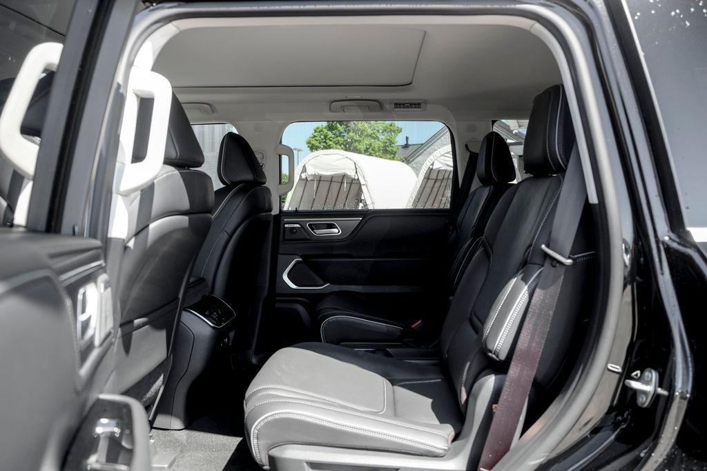 new 2026 INFINITI QX80 car, priced at $90,680