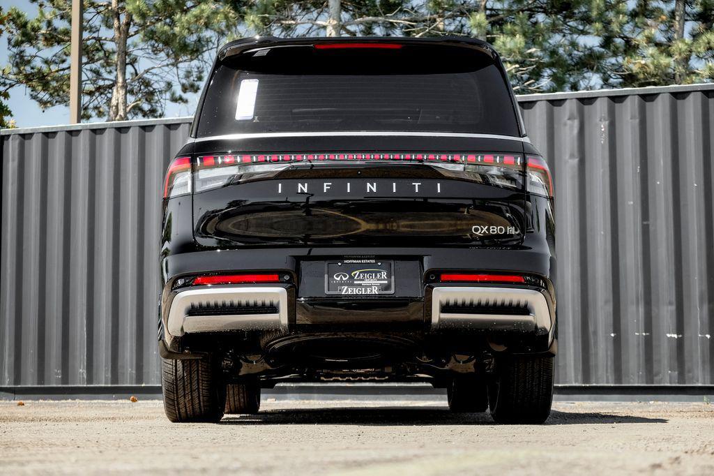 new 2026 INFINITI QX80 car, priced at $90,680