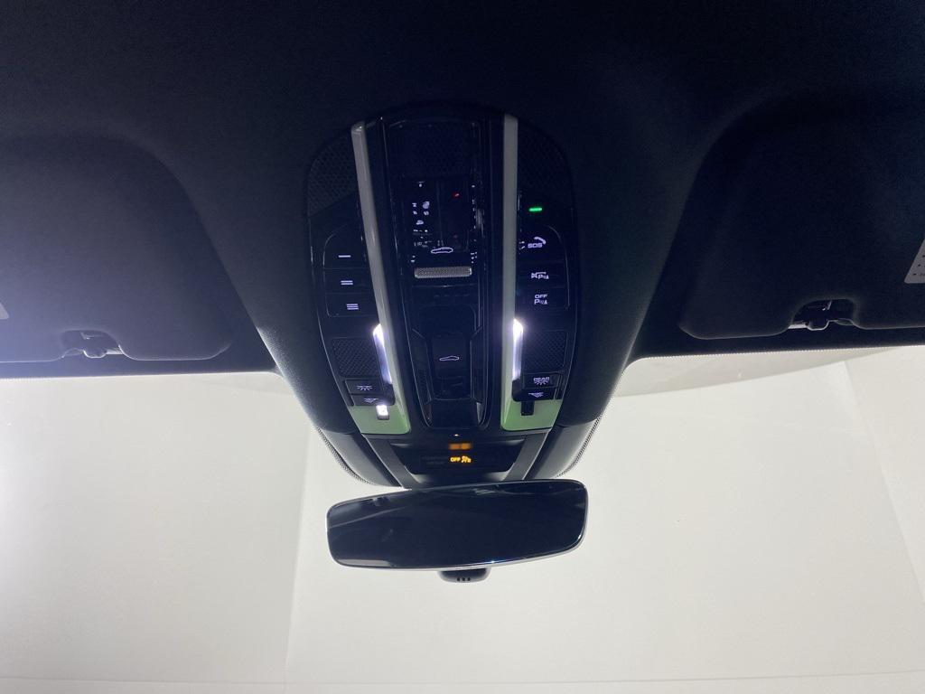 used 2022 Porsche Cayenne car, priced at $61,095