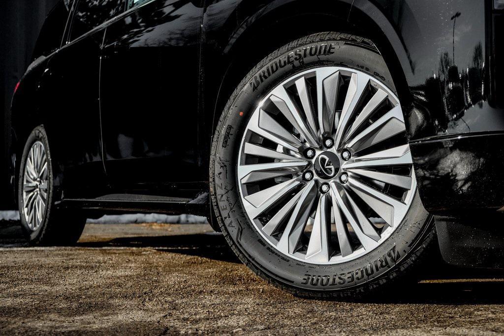 new 2026 INFINITI QX80 car, priced at $85,303