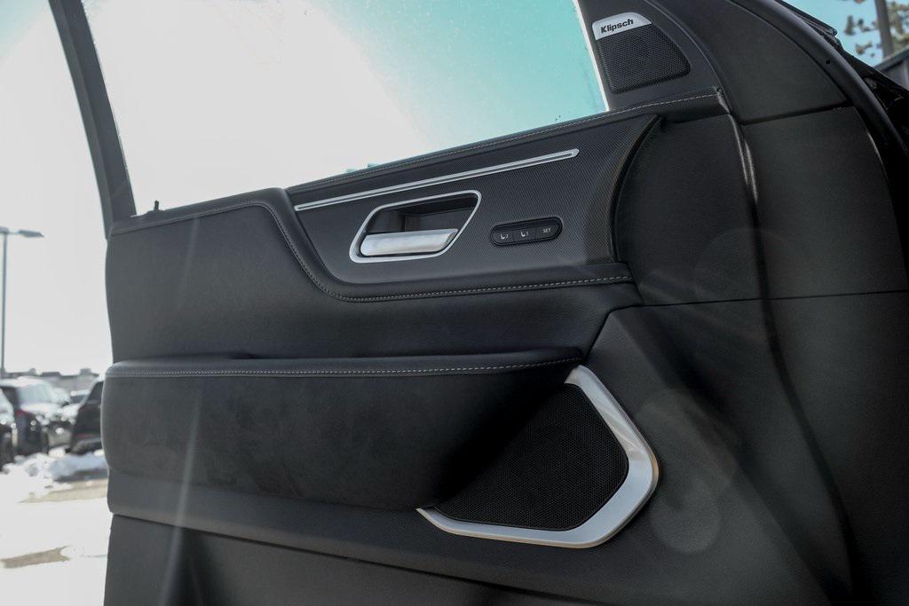 new 2026 INFINITI QX80 car, priced at $85,303