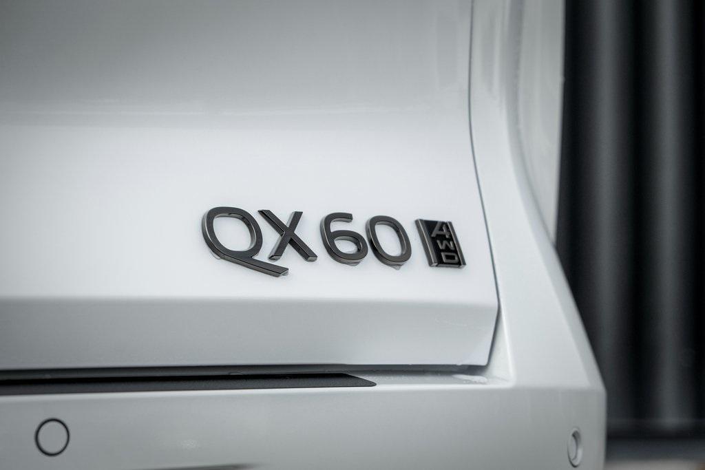 new 2026 INFINITI QX60 car, priced at $62,456