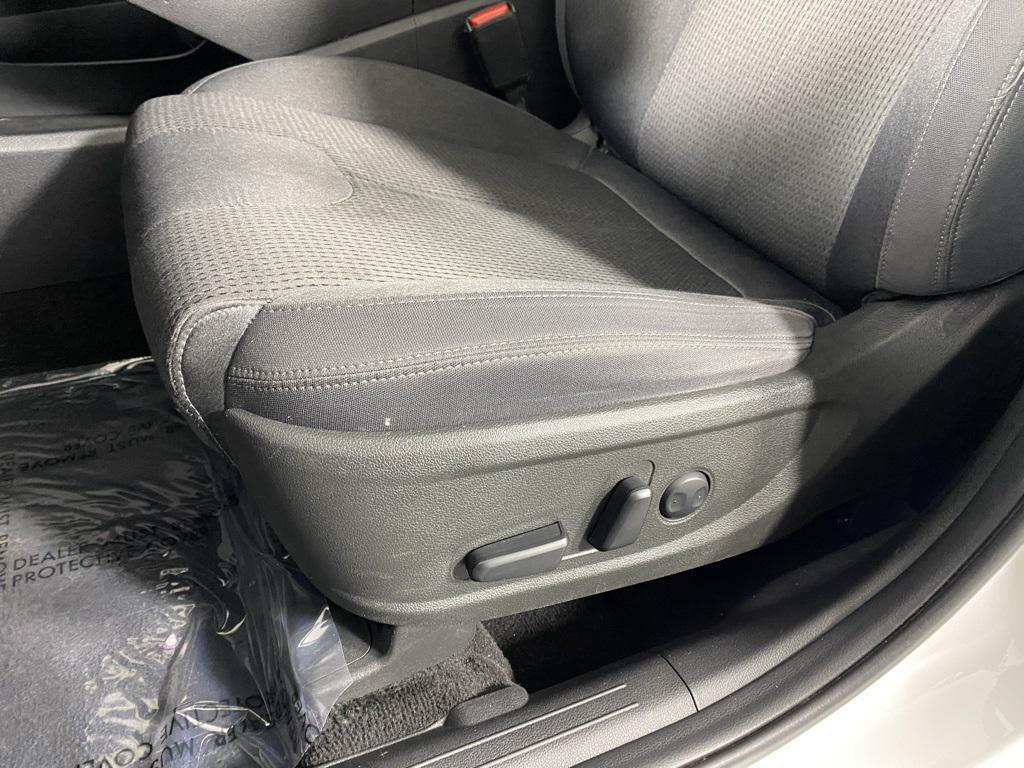 used 2023 Hyundai Santa Fe car, priced at $19,185