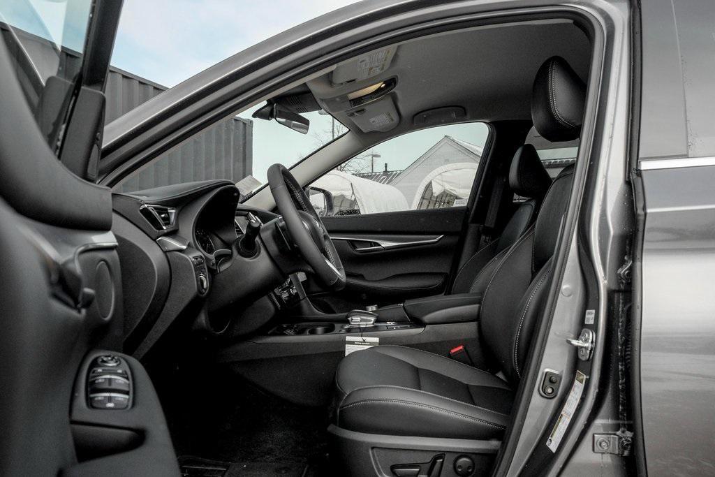 new 2025 INFINITI QX50 car, priced at $36,343