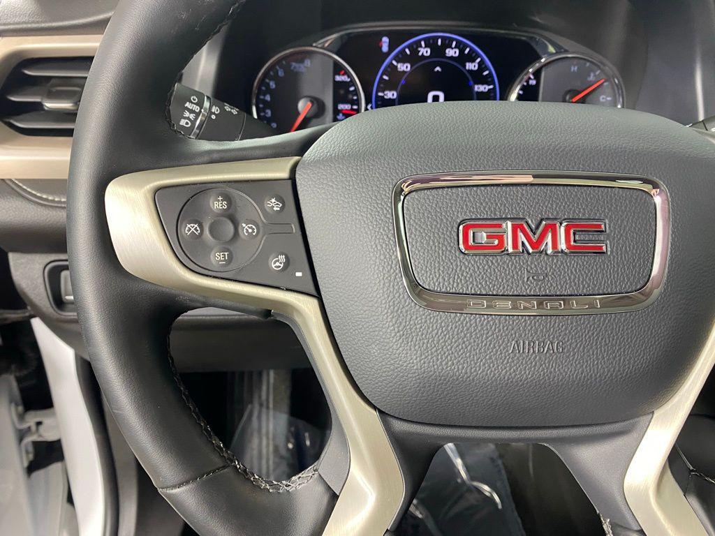 used 2023 GMC Acadia car, priced at $39,130