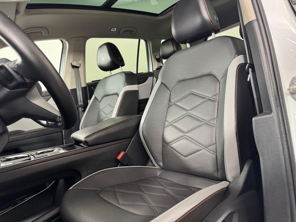used 2024 Volkswagen Atlas car, priced at $40,186