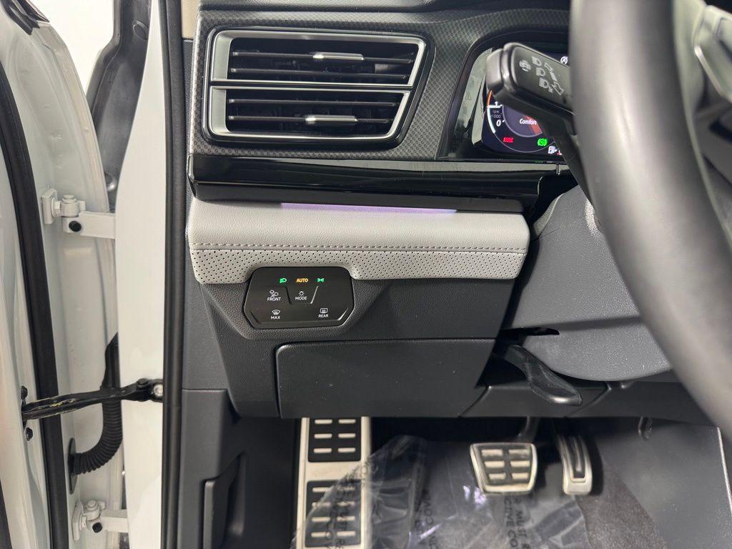 used 2024 Volkswagen Atlas car, priced at $40,186