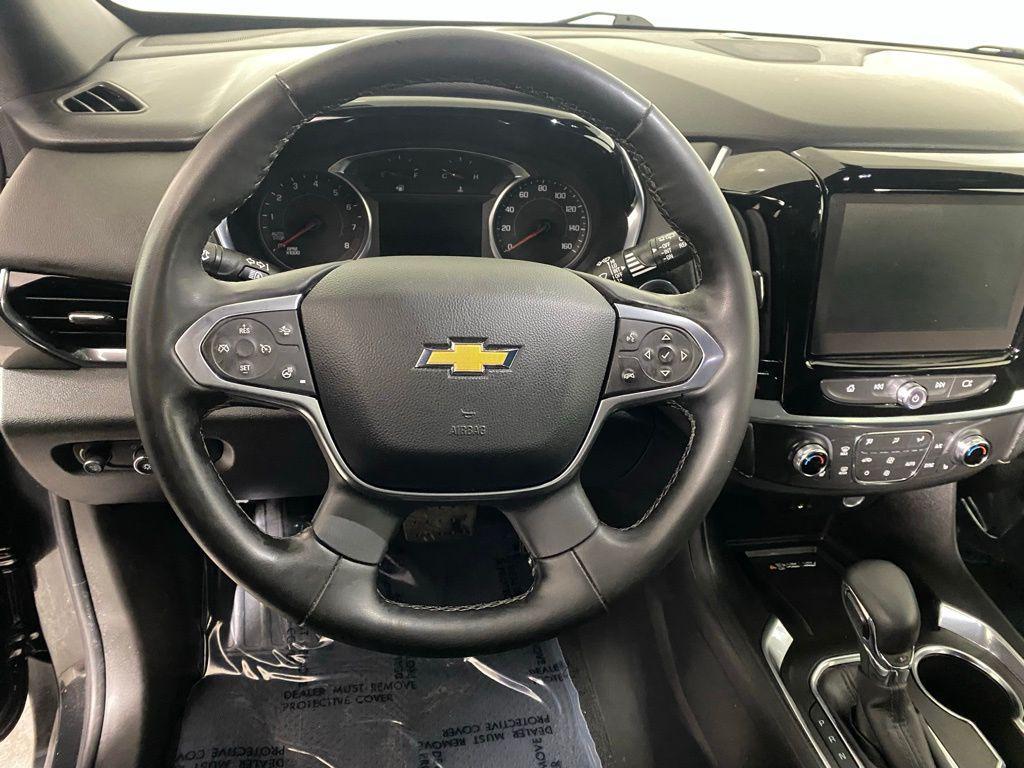 used 2023 Chevrolet Traverse car, priced at $31,991