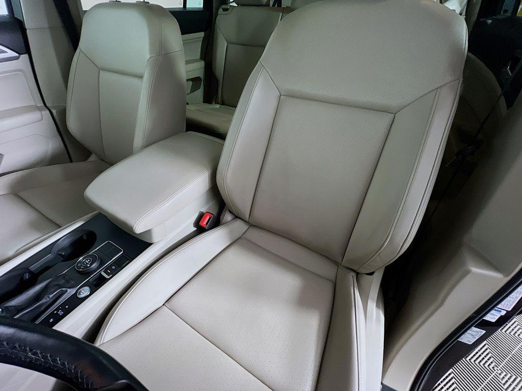 used 2019 Volkswagen Atlas car, priced at $21,381