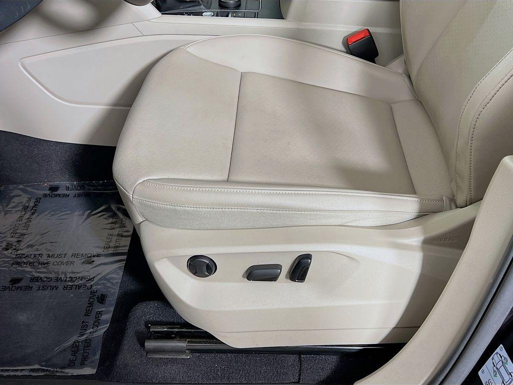 used 2019 Volkswagen Atlas car, priced at $21,381