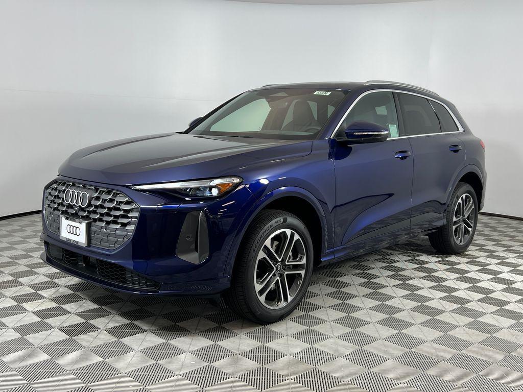 new 2025 Audi Q5 car, priced at $60,590