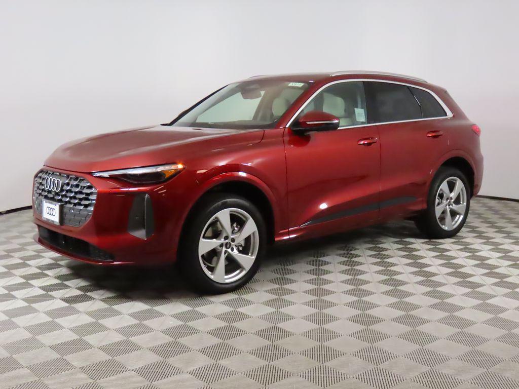 new 2025 Audi Q5 car, priced at $60,440