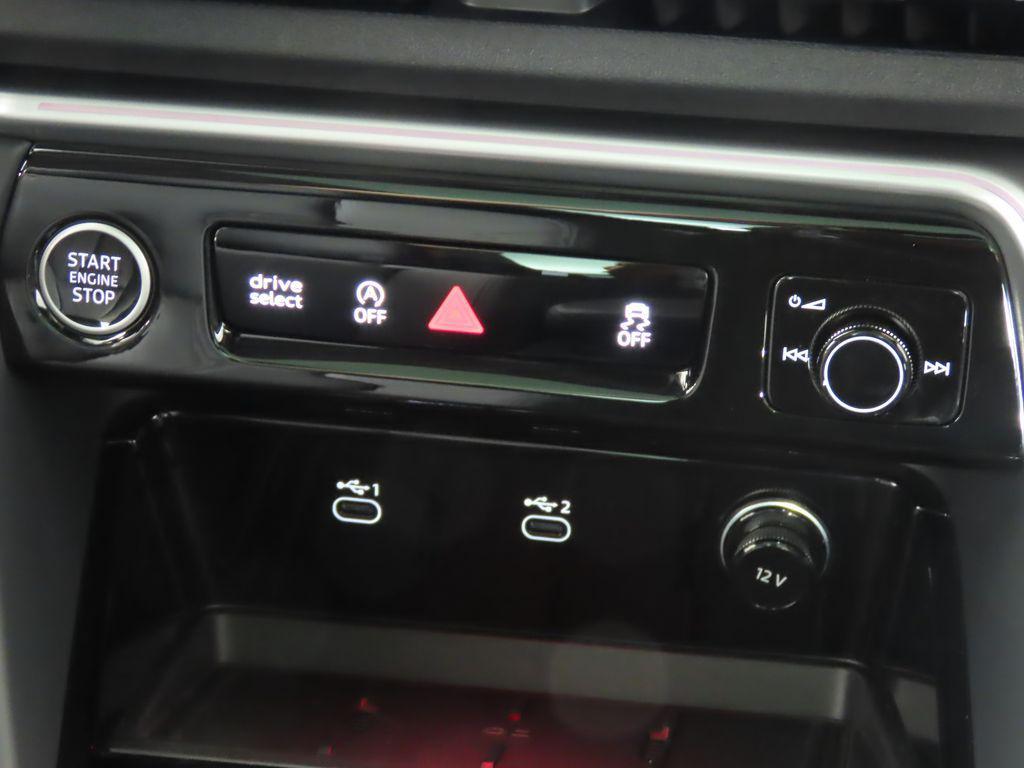 new 2025 Audi Q5 car, priced at $60,325