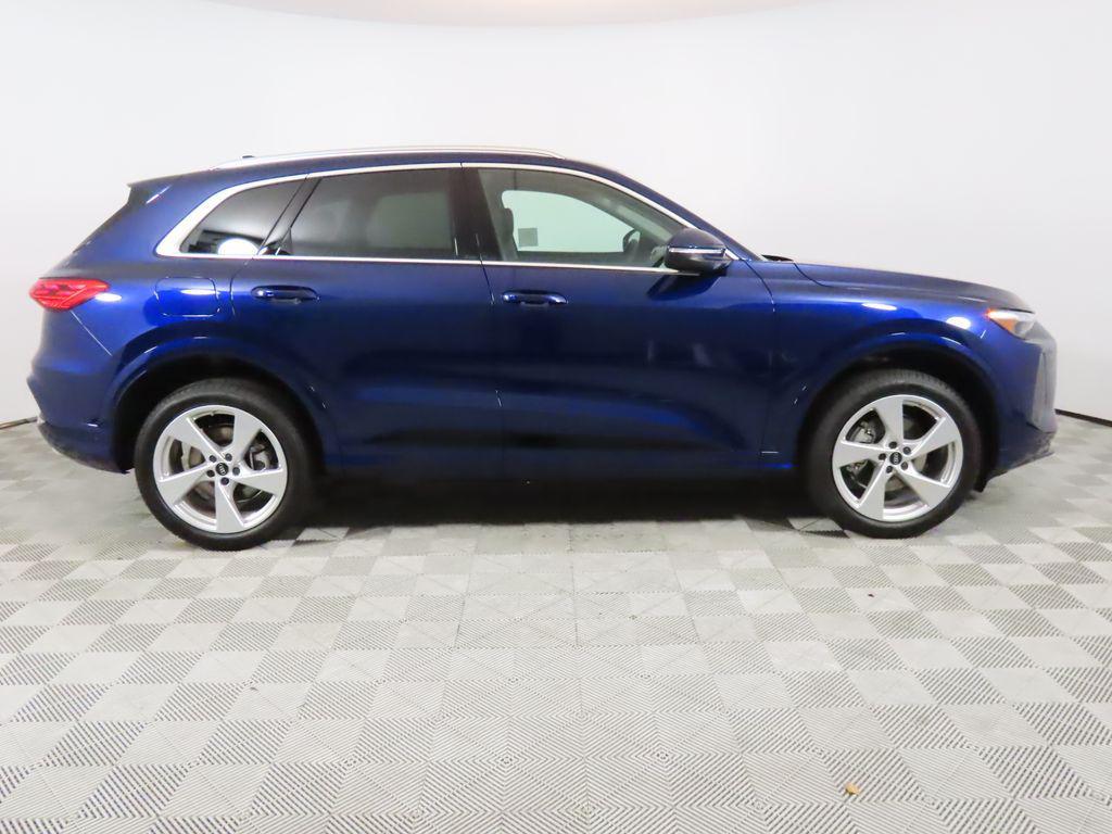 new 2025 Audi Q5 car, priced at $60,325