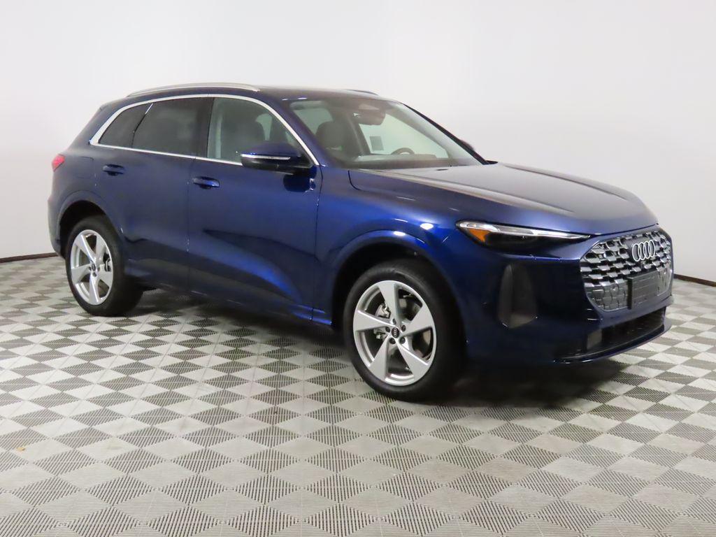 new 2025 Audi Q5 car, priced at $60,325
