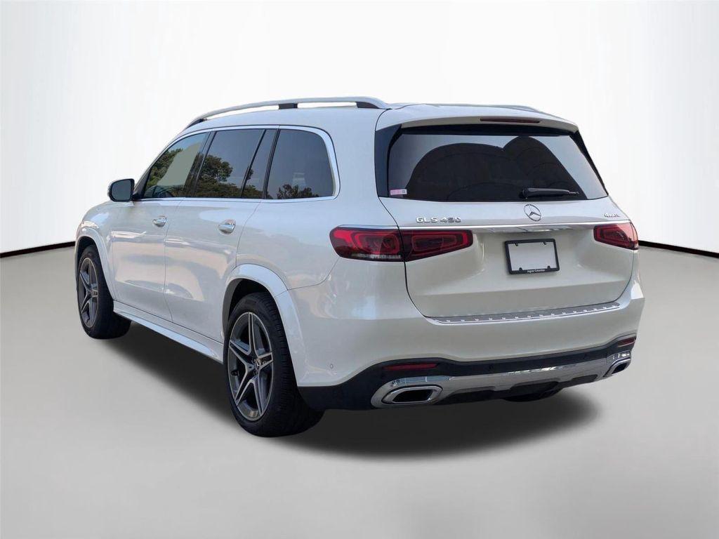 Mercedes-Benz GLS view 7
