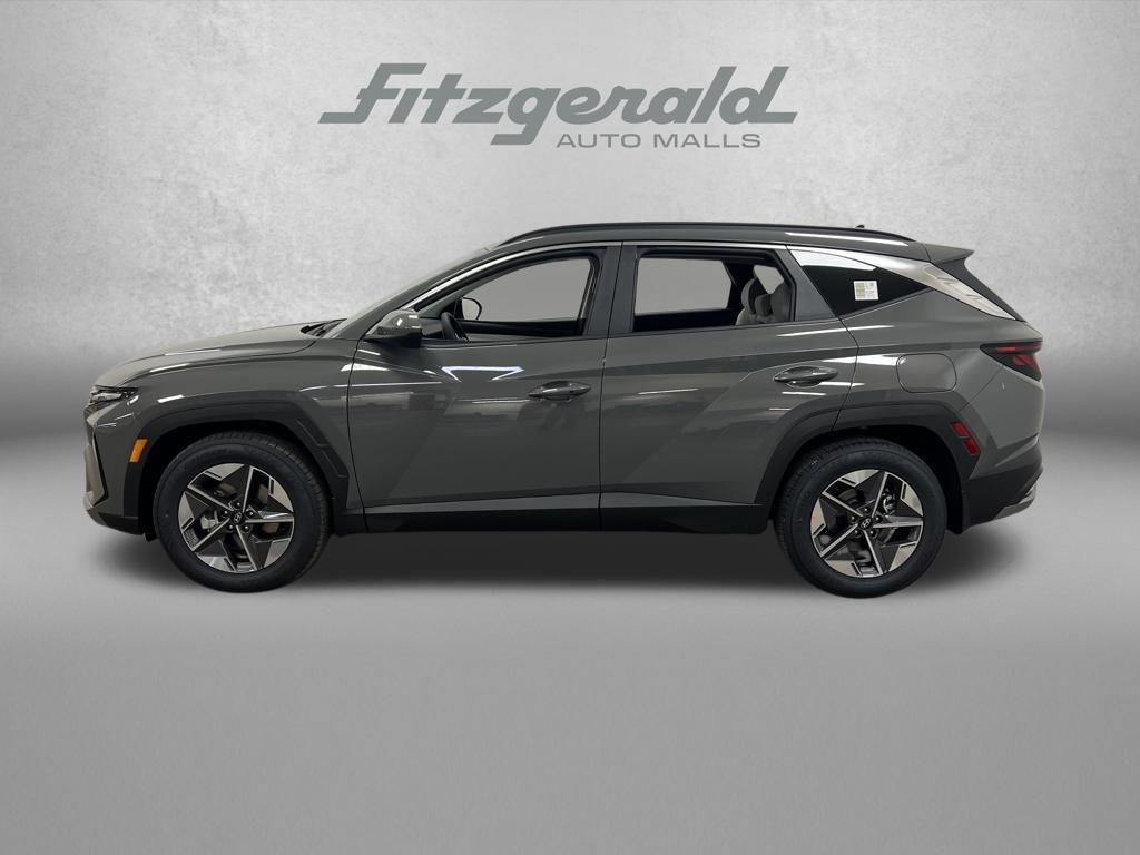 new 2026 Hyundai Tucson car, priced at $31,175