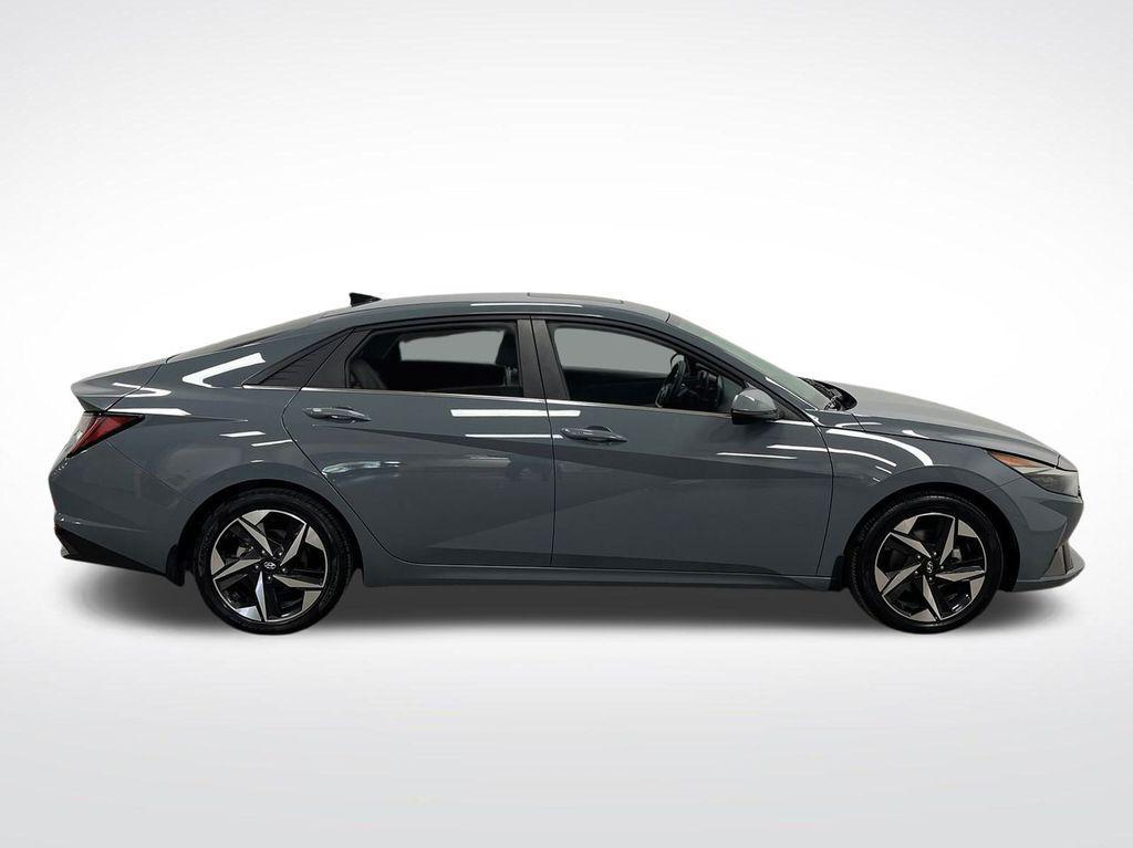 used 2022 Hyundai ELANTRA HEV car, priced at $14,195