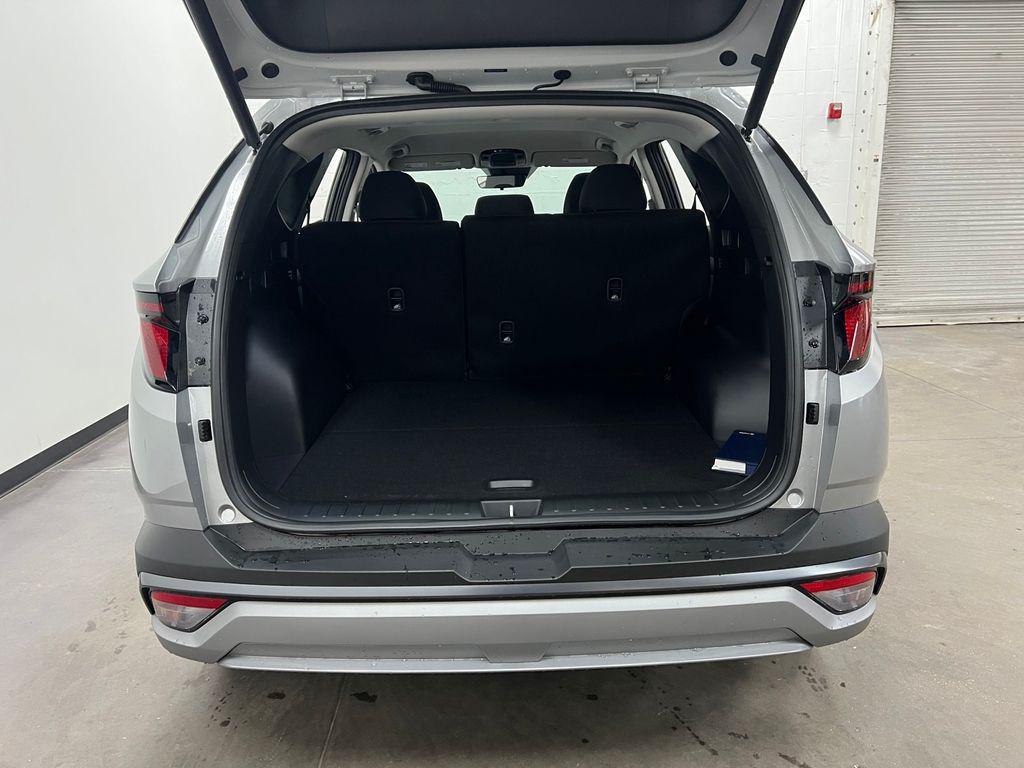 new 2026 Hyundai Tucson car, priced at $32,193