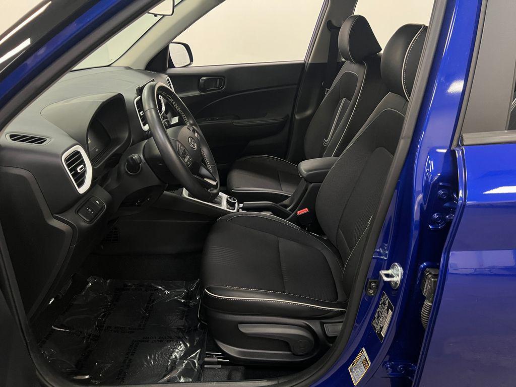 used 2025 Hyundai Venue car, priced at $22,093