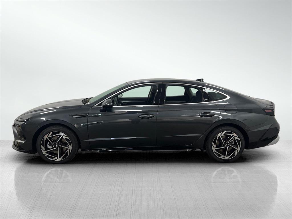 new 2026 Hyundai Sonata car, priced at $28,639