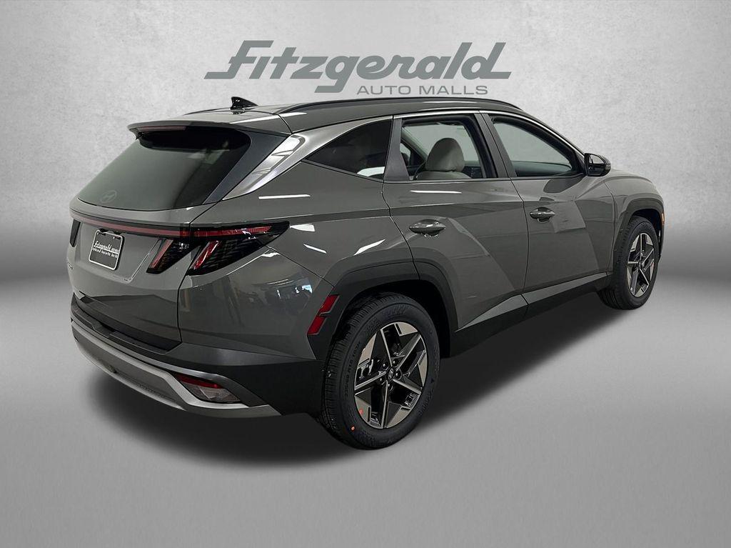 new 2026 Hyundai Tucson car, priced at $33,909