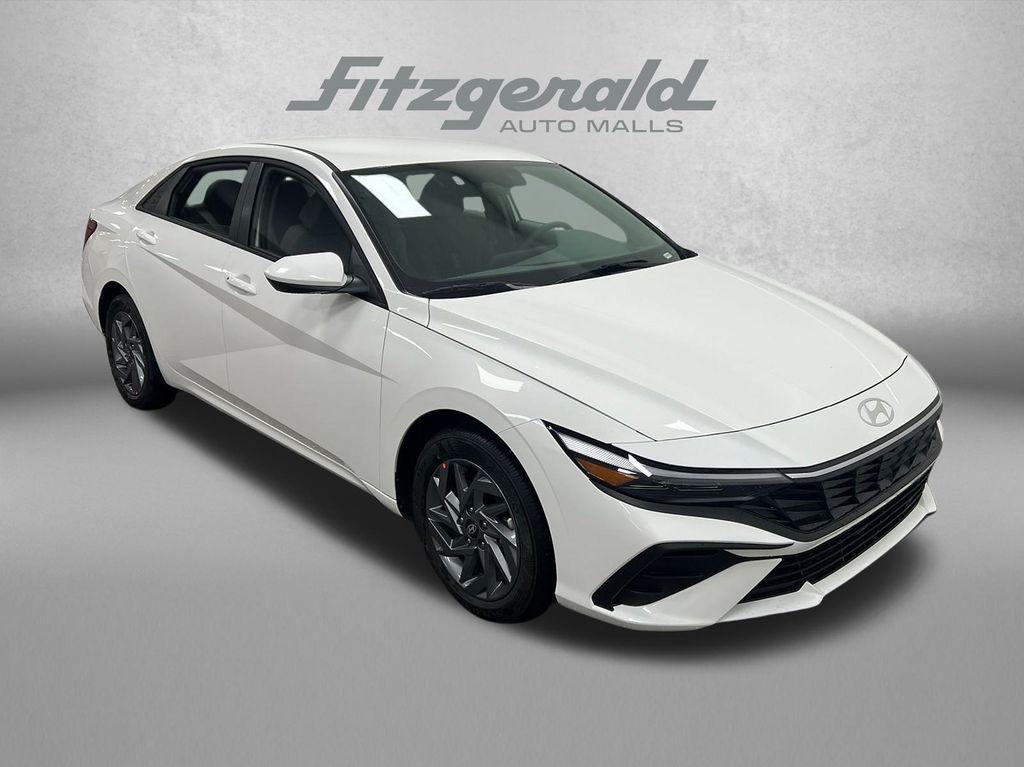 new 2026 Hyundai ELANTRA HEV car, priced at $26,420