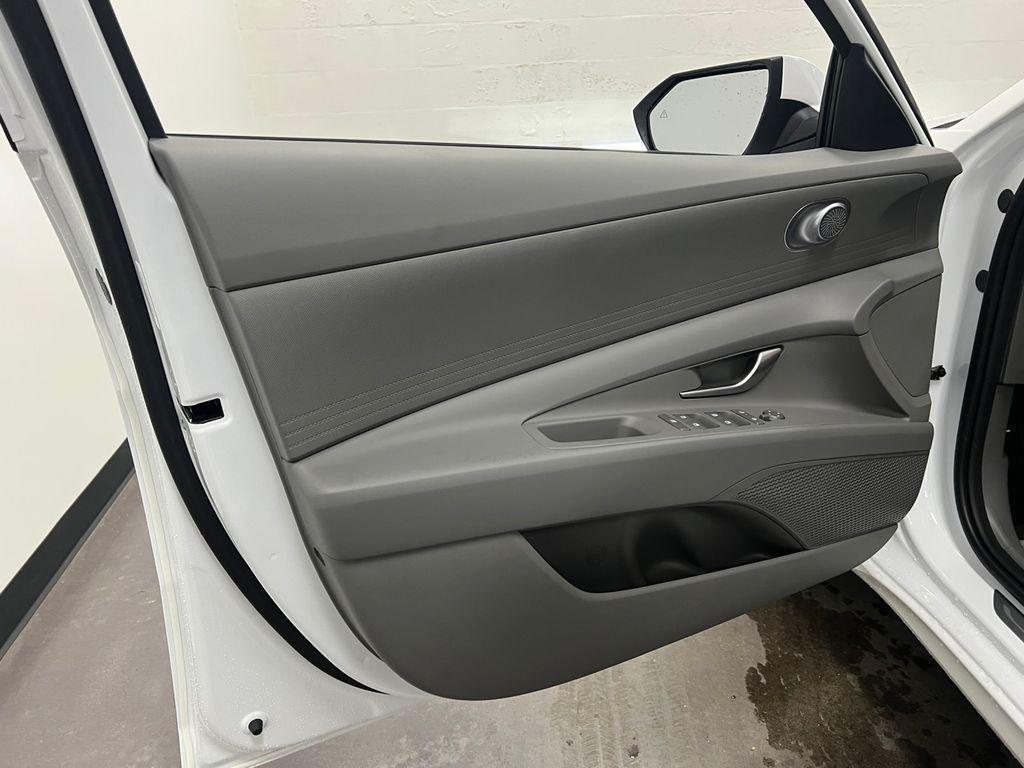 new 2026 Hyundai ELANTRA HEV car, priced at $26,420