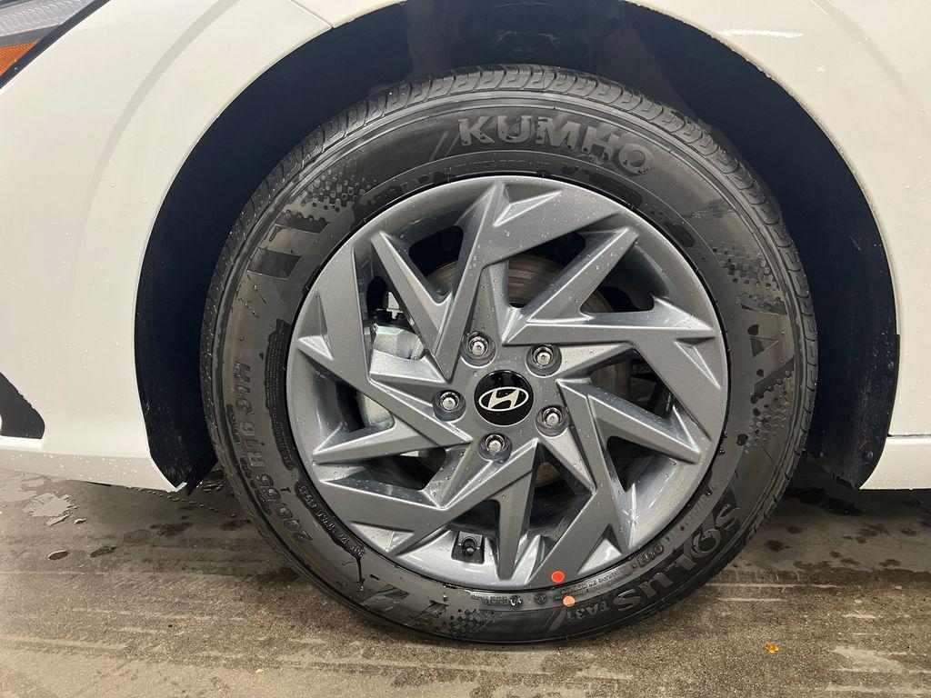 new 2026 Hyundai ELANTRA HEV car, priced at $26,420