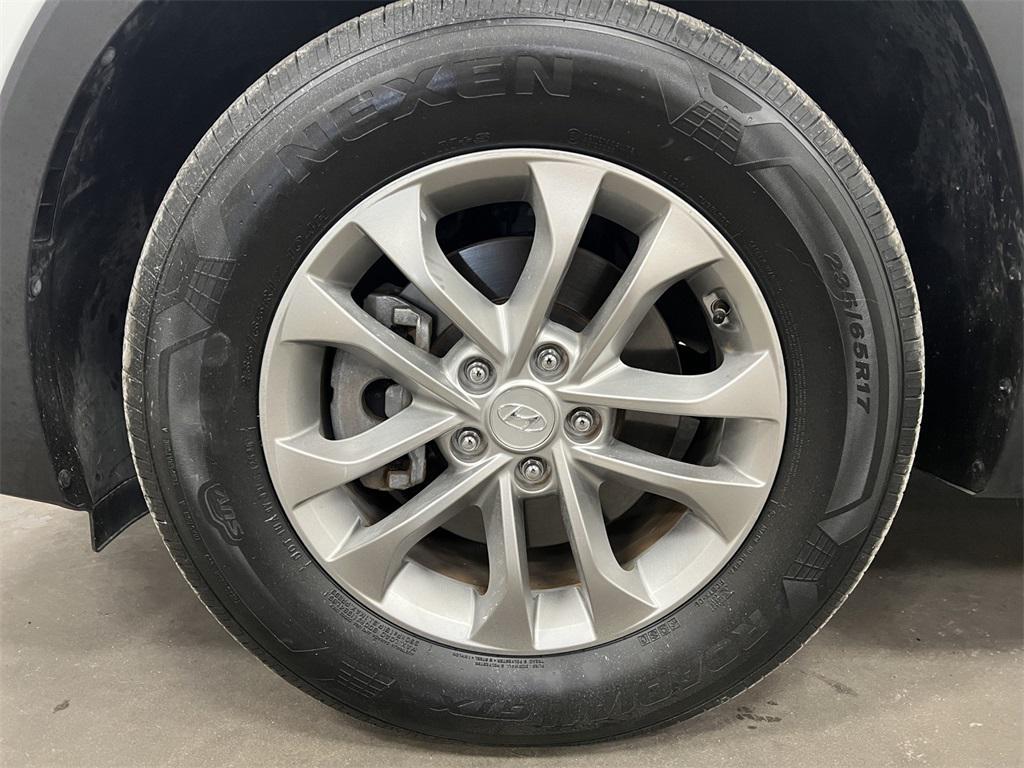 used 2020 Hyundai Santa Fe car, priced at $16,595