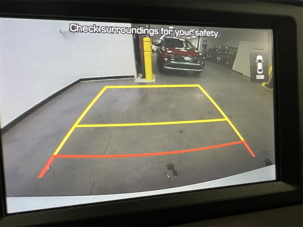 used 2020 Hyundai Santa Fe car, priced at $16,595