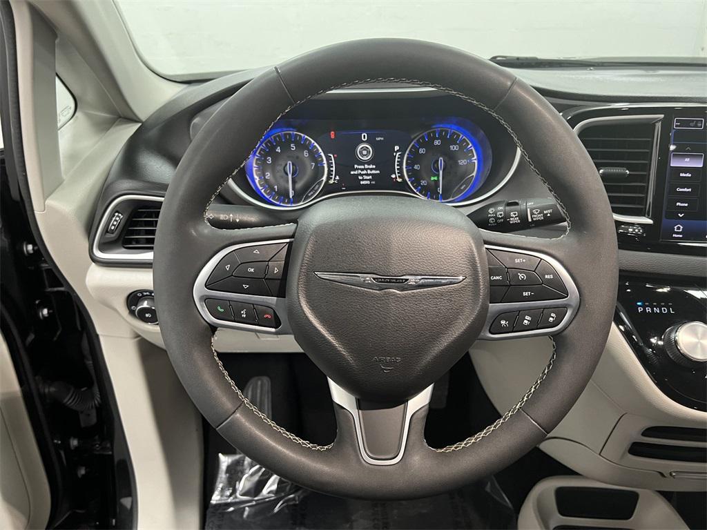 used 2022 Chrysler Pacifica car, priced at $18,995
