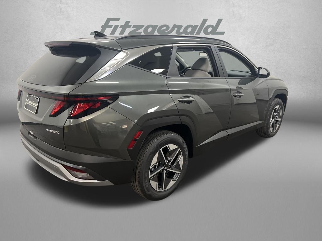 new 2026 Hyundai TUCSON Hybrid car, priced at $34,156