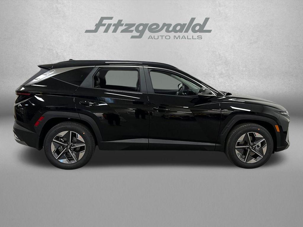 new 2026 Hyundai Tucson car, priced at $33,979