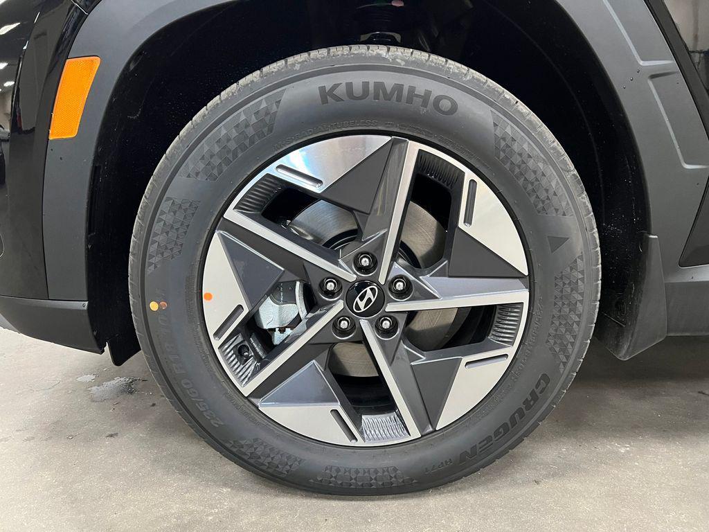 new 2026 Hyundai Tucson car, priced at $33,979