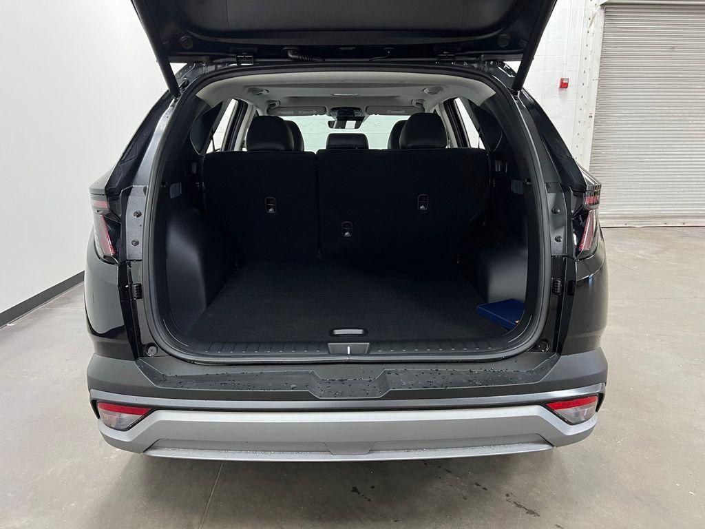 new 2026 Hyundai Tucson car, priced at $33,979