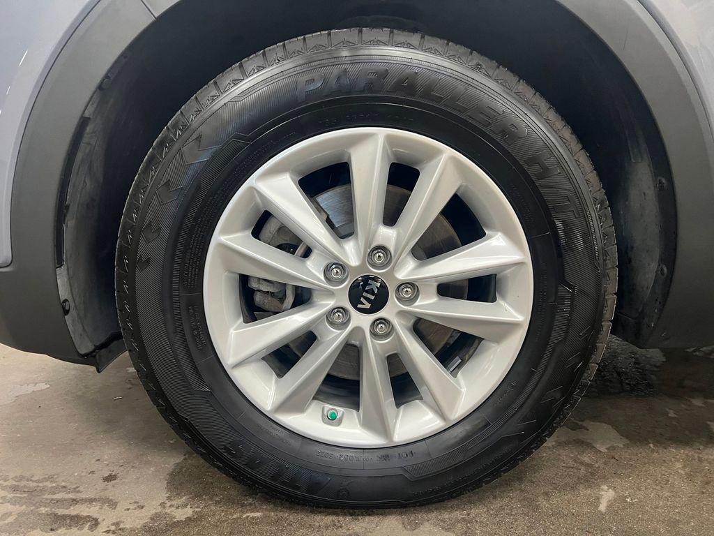 used 2020 Kia Sorento car, priced at $15,095